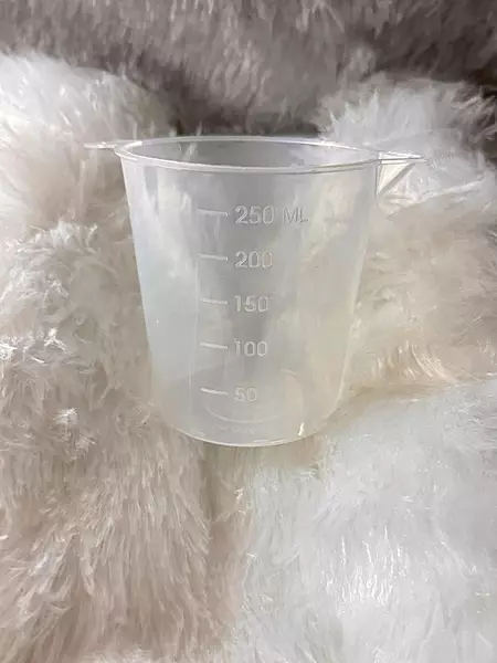 measuring cup