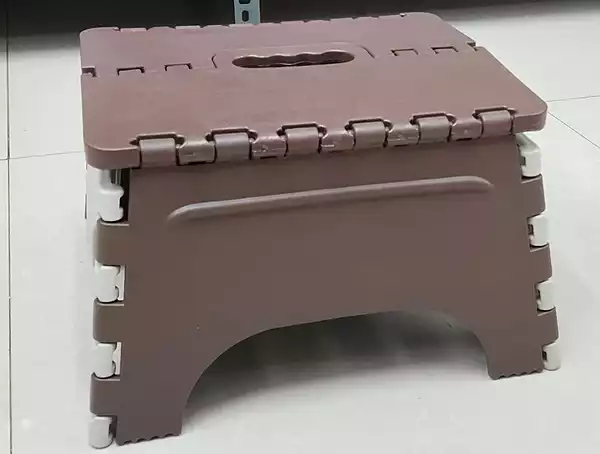 Folding Stool (7 inch)