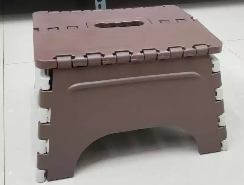 Folding Stool (7 inch)